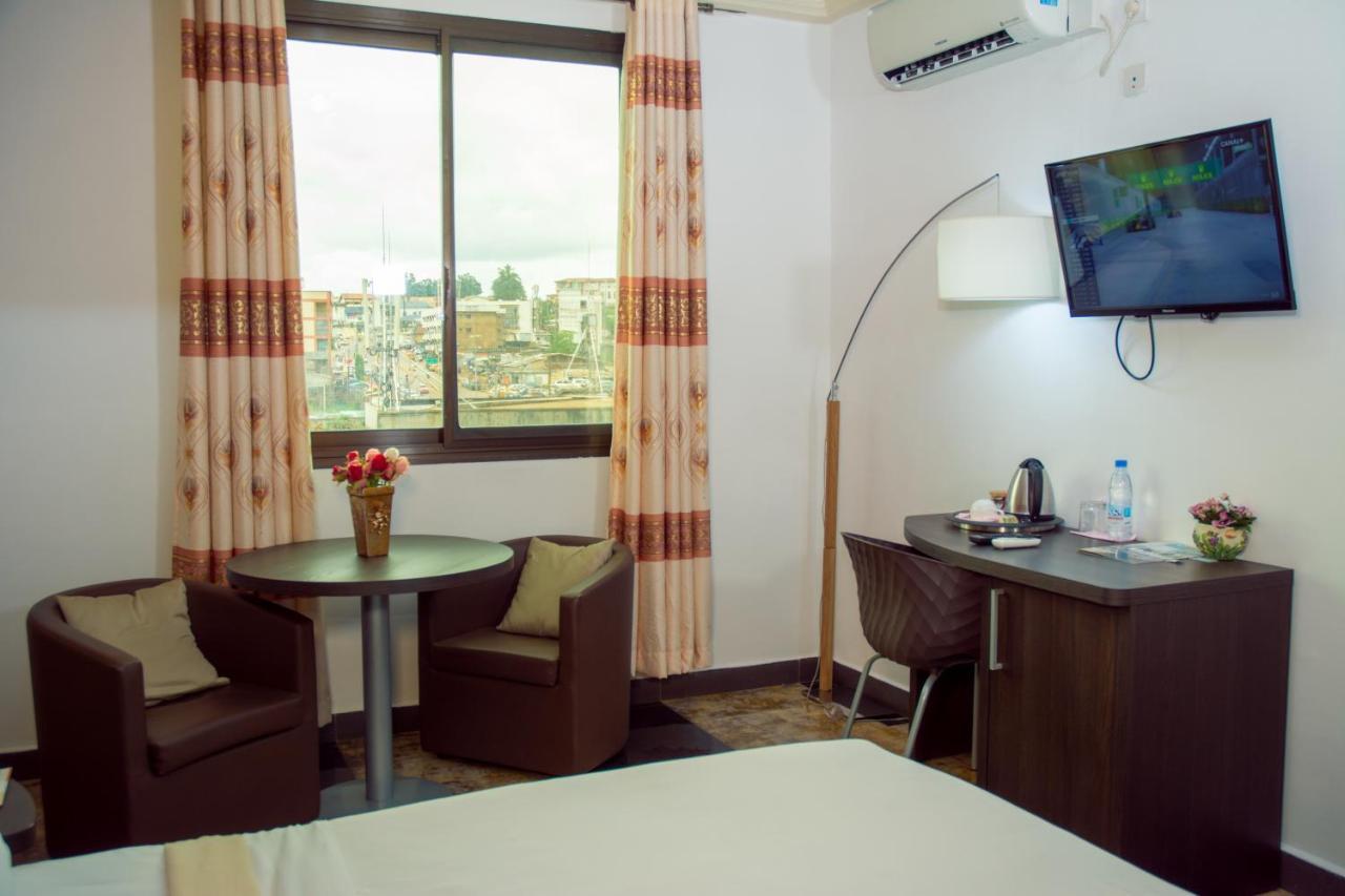 New Heaven Hotel Yaoundé Екстериор снимка