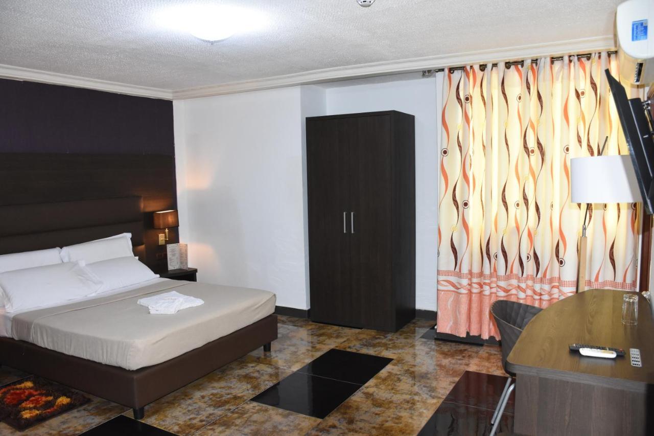 New Heaven Hotel Yaoundé Екстериор снимка