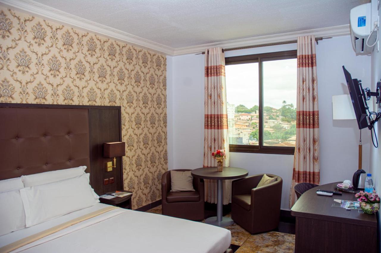 New Heaven Hotel Yaoundé Екстериор снимка