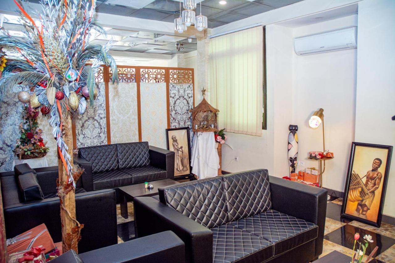 New Heaven Hotel Yaoundé Екстериор снимка